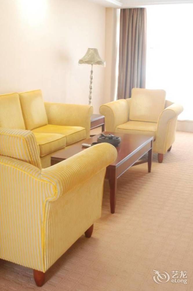 Vienna Hotel Shenzhen Pingdi Luaran gambar